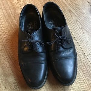 Men’s Shoes For Crews dress shoe